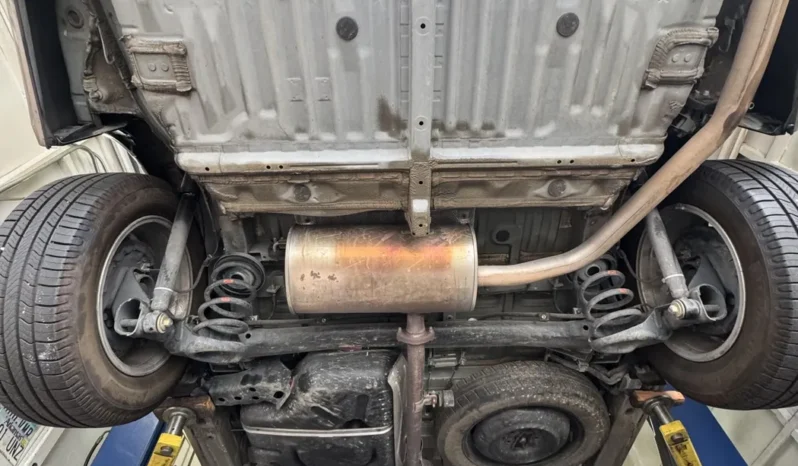 
								2004 Toyota Sienna XLE full									