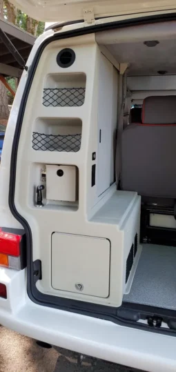
										2002 Volkswagen Eurovan Camper full									