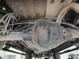 
										2013 Ford E-350 Quigley 4×4 Conversion full									
