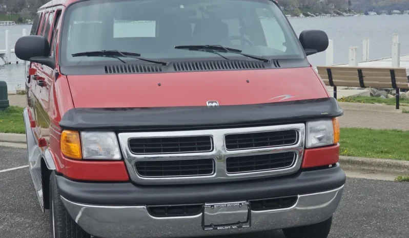 
								2001 Dodge Ram 1500 DMC Conversion Van full									