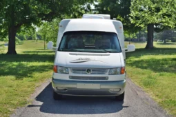 
										2001 Winnebago Rialta Volkswagen EuroVan full									