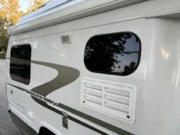 
										2006 Pleasure-Way Excel TD E-350 Class B Motorhome full									