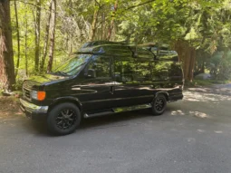 
										2007 Ford E-250 Super Duty Luxury Conversion Van full									