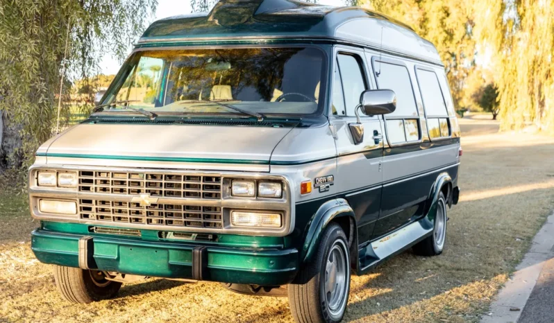 
								1995 Chevrolet G20 Conversion Van full									