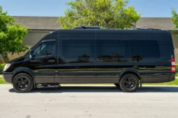 
										2012 Mercedes-Benz Sprinter 2500 Executive Coach full									