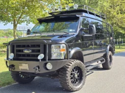 
										2013 Ford E-350 Quigley 4×4 Conversion full									