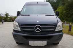 
										2013 Mercedes-Benz Sprinter 2500 Camper Conversion full									