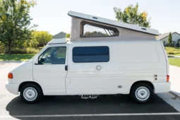 
										1997 Volkswagen EuroVan Winnebago Industries Camper full									