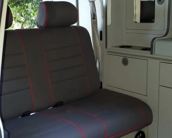 
								2002 Volkswagen Eurovan Camper full									