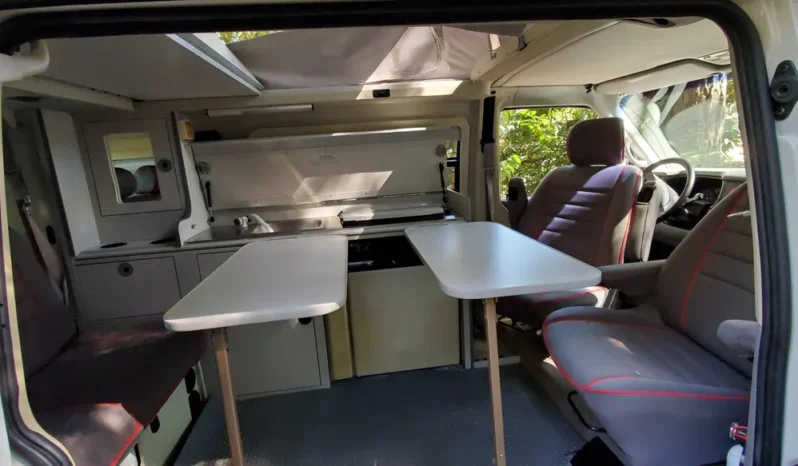 
								2002 Volkswagen Eurovan Camper full									