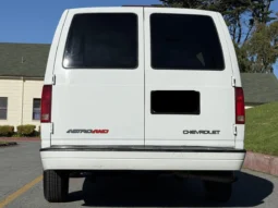 
										2000 Chevrolet Astro AWD full									