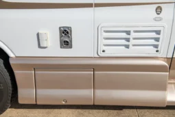 
										2006 Pleasure-Way Lexor-TS Motorhome full									