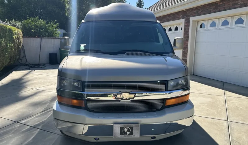 
								2007 Chevrolet Express Explorer Limited SE Conversion Van full									