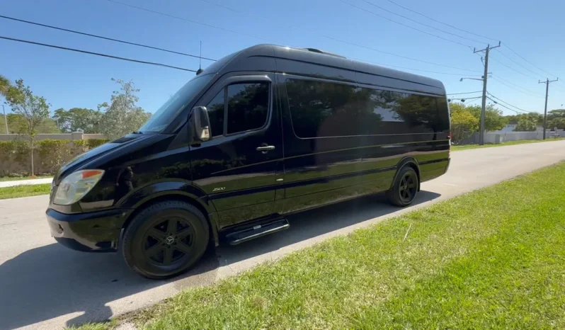 
								2012 Mercedes-Benz Sprinter 2500 Executive Coach full									