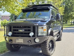 
										2013 Ford E-350 Quigley 4×4 Conversion full									