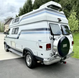 
										1995 Chevrolet G30 RV Conversion by Coachmen Vans full									