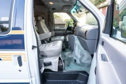 
										1998 Ford Econoline E-350 Power Stroke Conversion Van full									