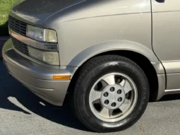 
										2003 Chevrolet Astro AWD full									