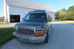 
										2004 GMC Savana 1500 Explorer Limited S Conversion Van full									