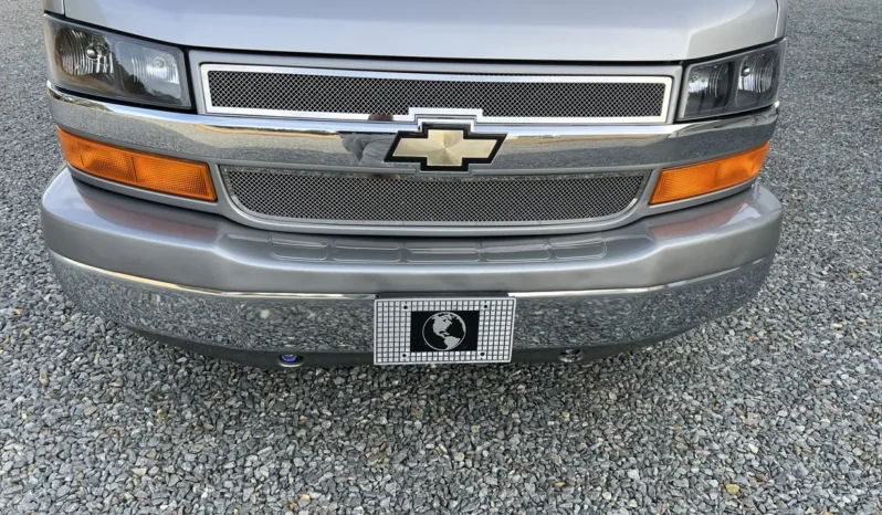
								2010 Chevrolet Express Explorer Limited SE Conversion Van full									