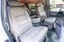 
										1998 Ford Econoline E-350 Power Stroke Conversion Van full									