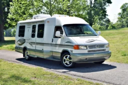 
										2001 Winnebago Rialta Volkswagen EuroVan full									