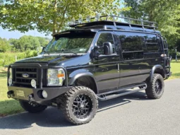
										2013 Ford E-350 Quigley 4×4 Conversion full									