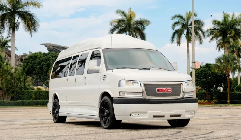 
								2013 GMC Savana G2500 Explorer Conversion Van full									