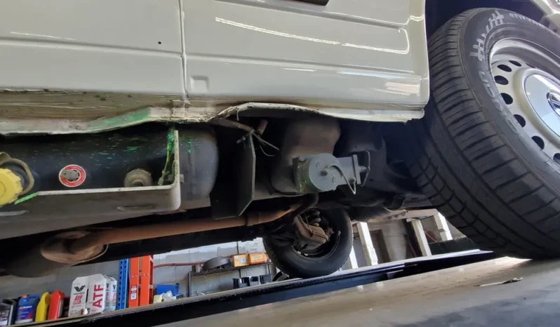 
								2002 Volkswagen Eurovan Camper full									