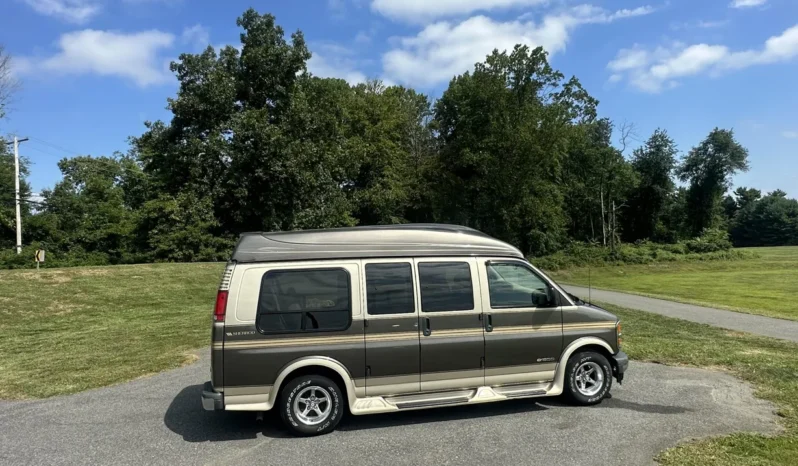 
								2002 Chevrolet Express G1500 Sherrod Conversion Van full									