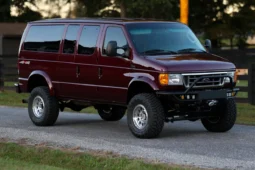 
										2007 Ford Econoline E-350 Quigley 4×4 Conversion full									