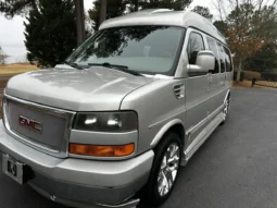 
										2008 GMC Savana 1500 AWD Conversion Van full									