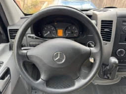 
										2010 Mercedes-Benz Sprinter 2500 Cargo Van full									