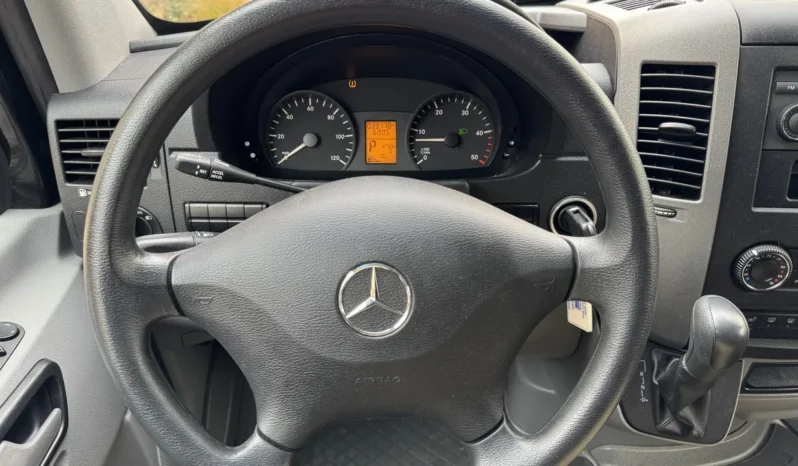 
								2010 Mercedes-Benz Sprinter 2500 Cargo Van full									