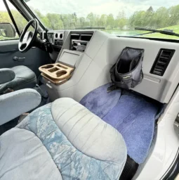 
										1995 Chevrolet G30 RV Conversion by Coachmen Vans full									