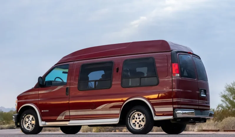 
								1998 Chevrolet Express Rocky Ridge Conversion Van full									