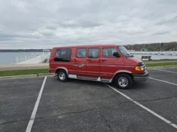 
										2001 Dodge Ram 1500 DMC Conversion Van full									