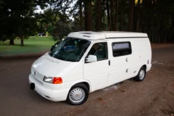 
										2001 Volkswagen EuroVan Winnebago Camper full									