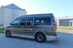 
										2004 GMC Savana 1500 Explorer Limited S Conversion Van full									