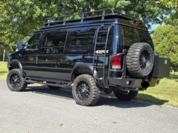 
										2013 Ford E-350 Quigley 4×4 Conversion full									