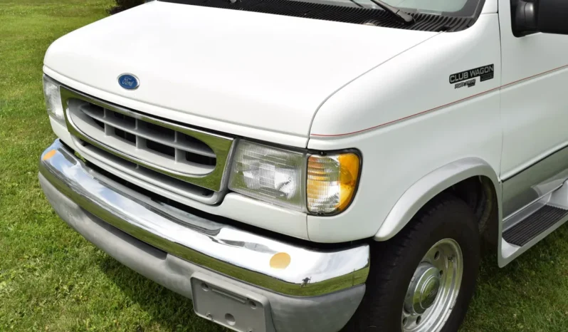 
								1997 Ford E-350 Club Wagon Chateau 7.3L Power Stroke full									