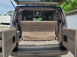 
										2002 Chevrolet Astro Quality Coaches Conversion Van full									