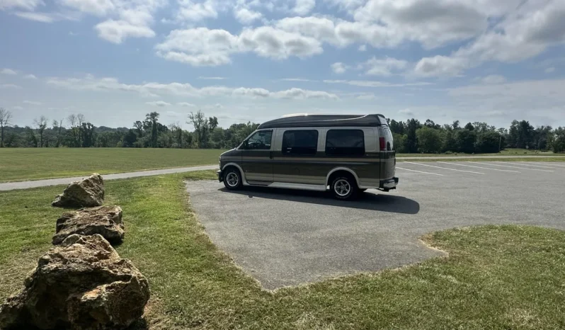 
								2002 Chevrolet Express G1500 Sherrod Conversion Van full									