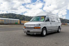 2010 Chevrolet Express 3500 Airstream Avenue Class B Coach