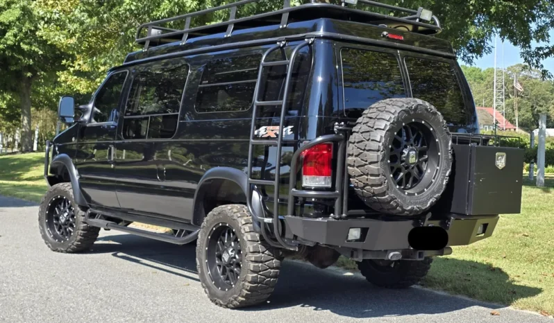 
								2013 Ford E-350 Quigley 4×4 Conversion full									