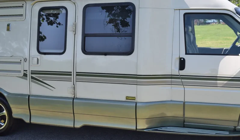 
								2001 Winnebago Rialta Volkswagen EuroVan full									