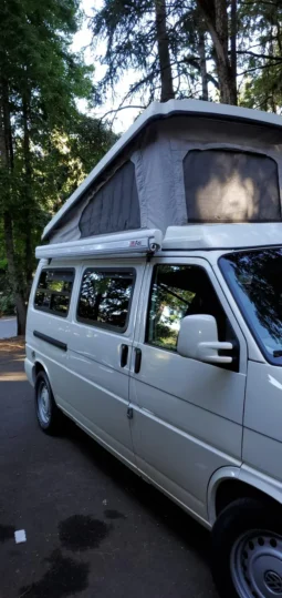 
										2002 Volkswagen Eurovan Camper full									