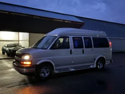 
										2006 Chevrolet Express Southern Comfort Conversion Van full									