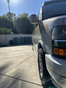 
										2007 Chevrolet Express Explorer Limited SE Conversion Van full									