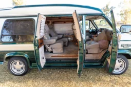
										1995 Chevrolet G20 Conversion Van full									